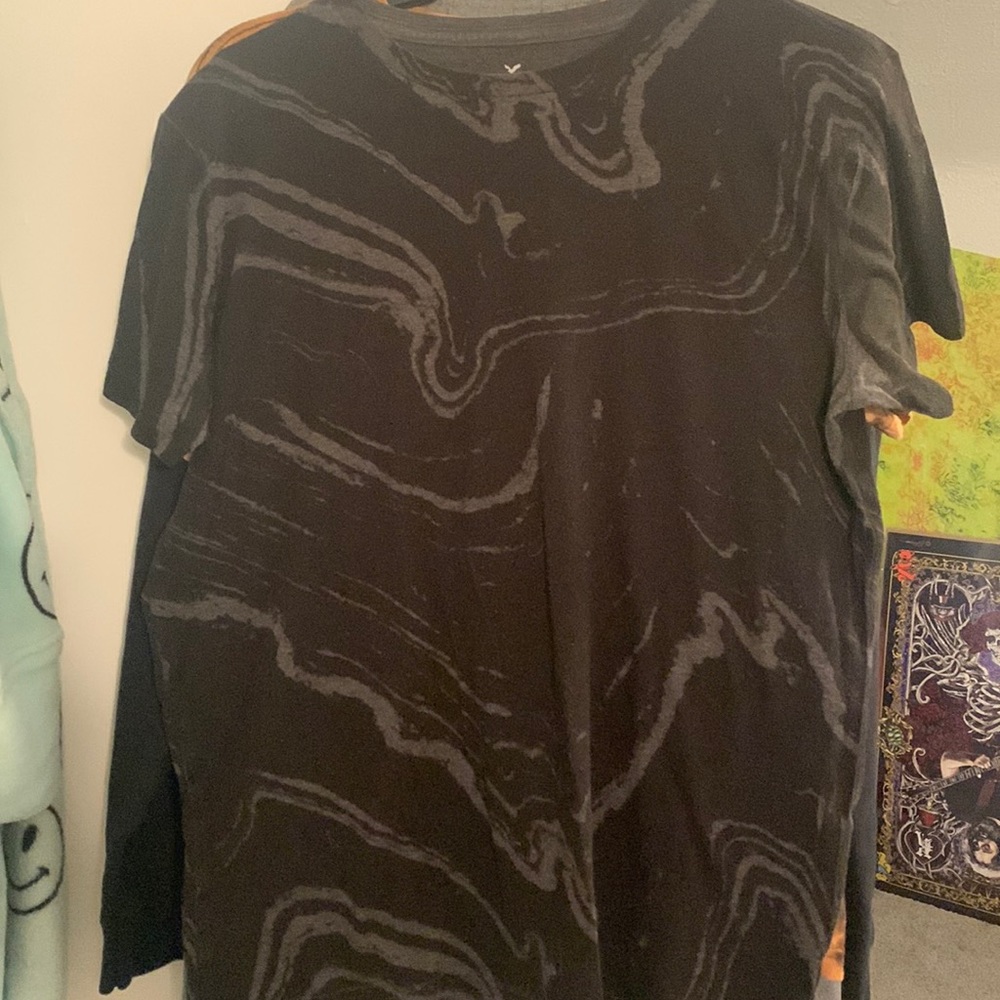 American Eagle tee